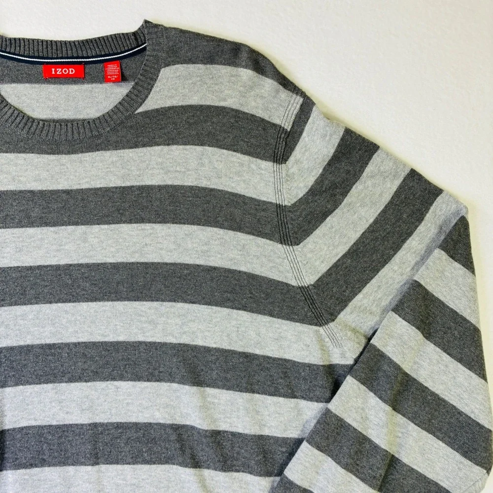 IZOD Mens XL Gray Striped Crewneck Sweater Long Sleeve Knit Pullover Charcoal